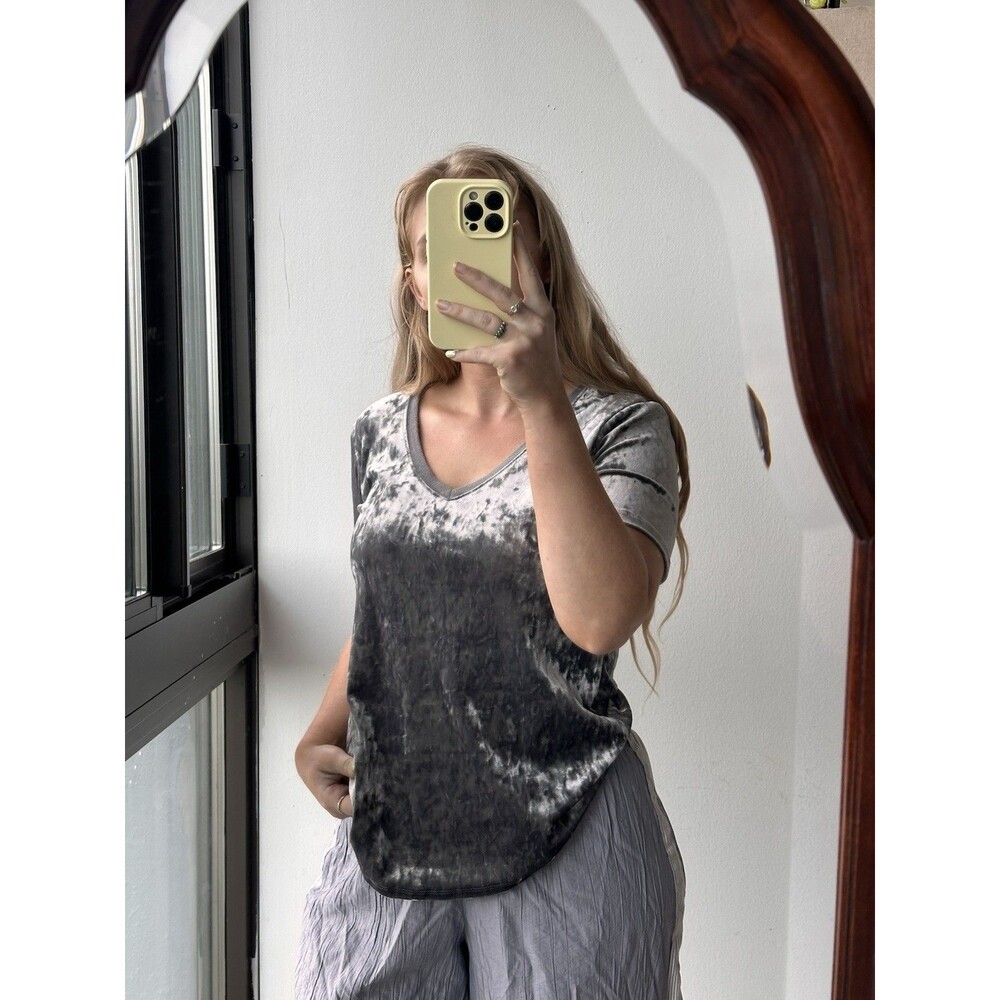 Women’s Gray Solid Velvet V-Neck Short Sleeve Pullover Top Size S